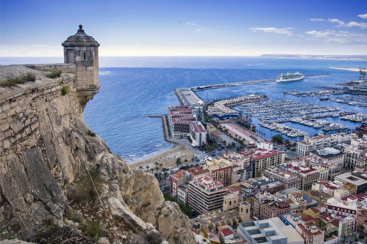 Las Brisas Del Mediterraneo Alicante Exterior photo